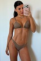 CONJUNTO: TOP SIMPLE E CALCINHA DUDA MOCHA CONJUNTO: TOP SIMPLE E CALCINHA DUDA MOCHA