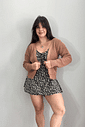Cardigan curto em tricô bege Cardigan curto em tricô bege
