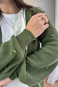 Cardigan em tricô verde Cardigan em tricô verde