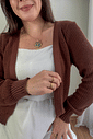Cardigan curto em tricô marrom Cardigan curto em tricô marrom