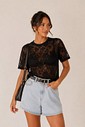 Blusa Flavia de Renda Modelagem Soltinha Blusa Flavia de Renda Modelagem Soltinha