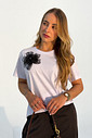 T-shirt Feminina Mayara Com Flor Cor Branca