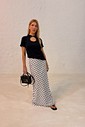 Blusa Isabela Decote em gota cor preto Blusa Isabela Decote em gota cor preto