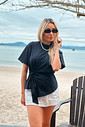 T-shirt Feminina Paloma Detalhe Frontal Transpassado Preto