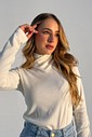 Blusa Lorena Gola Alta Off White