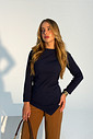 Blusa Giseli Assimétrica manga longa Marinho