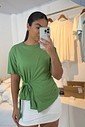 T-shirt Feminina Paloma Detalhe Frontal Transpassado Verde Oliva