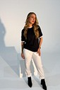 T-shirt Feminina Alice Cor Preta Com detalhe Bicolor T-shirt Feminina Alice Cor Preta Com detalhe Bicolor