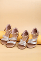 SANDÁLIA INFANTIL LARA DOURADO E PRATA SANDÁLIA INFANTIL LARA DOURADO E PRATA