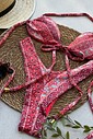 Biquíni Cortininha e Asa delta Paisley Vermelho Biquíni Cortininha e Asa delta Paisley Vermelho