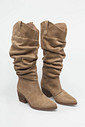Bota Slouchy Isabela Bege Bota Slouchy Isabela Bege
