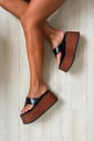 Tamanco Flatform Camila Preto