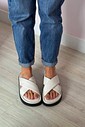 Flat Larissa Off-White
