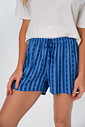 PIJAMA CURTO SHORTS ACETINADO CORVINAL DETALHE 2