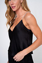 SHORT DOLL TOQUE DE SEDA PRETO SHORT DOLL TOQUE DE SEDA PRETO