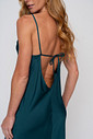 CAMISOLA MIDI GOLA DEGAGÊ TOQUE DE SEDA - CLÁSSICO ACETINADOS GREEN LUCK DETALHES