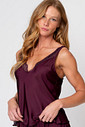 PIJAMA DE ALÇA E CALÇA TOQUE DE SEDA - CLÁSSICO ACETINADO BOLD WINE DETALHES
