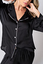 PIJAMA AMERICANO COM DETALHES TOQU DE SEDA - ETERNO FEMININO PIJAMA AMERICANO COM DETALHES TOQU DE SEDA - ETERNO FEMININO
