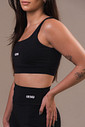 Conjunto Top GRIND ESSENTIAL + Short ESSENTIAL - Preto