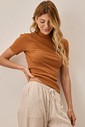 Blusa Feminina Manga Curta Unitária