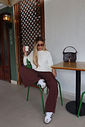 TRICOT COM PEDRARIAS KYLIE OFF WHITE