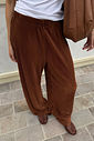 CALÇA PANTALONA PLISSADA CLAIRE MARROM TRUFADO