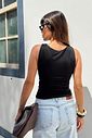 BLUSA DECOTE CANOA GIULIA PRETA BLUSA DECOTE CANOA GIULIA PRETA
