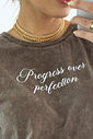 T-SHIRT ESTONADA PROGRESS PERFECTION MARROM MARMORIZADO
