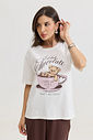 t shirt feminina preta com estampa exclusiva frontal, modelagem clássica e caimento confortável, camiseta de algodão versátil para uso diário