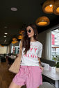T-SHIRT ESTONADA DOLCE GELATO ESTAMPA VERMELHA OFF WHITE