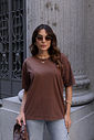 T-SHIRT ESTONADA LISA MARROM CAFÉ