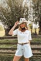 T-SHIRT ESTONADA GOOD MOOD OFF WHITE T-SHIRT ESTONADA GOOD MOOD OFF WHITE