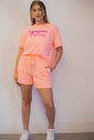 T-Shirt Oversized Feminina Meia Malha Bordada Buongiorno Vitta Laranja Neon T-Shirt Oversized Feminina Meia Malha Bordada Buongiorno Vitta Laranja Neon