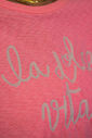 T-Shirt Oversized Feminina Meia Malha Bordada Dolce Vita Erica Rosa Neon T-Shirt Oversized Feminina Meia Malha Bordada Dolce Vita Erica Rosa Neon