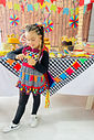 Avental Vestido Festa Junina Infantil Xadrez Preto com Bandeirinhas Tal Mãe Tal Filha MODELO INFANTI