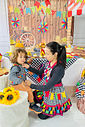 Vestido Festa Junina Xadrez Preto com Bandeirolas — Veste P ao G2 + Brinde 2 Laços Vestido Festa Junina Xadrez Preto com Bandeirolas — Veste P ao G2 + Brinde 2 Laços