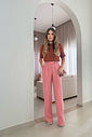 Blusa Crepe Gola Alta com Nervura e Renda - Doce Flor Blusa Crepe Gola Alta com Nervura e Renda - Doce Flor
