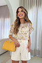 Short Com Pregas- Doce Flor