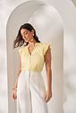 Blusa com Babados e Botões Forrados -Milalai Blusa com Babados e Botões Forrados -Milalai