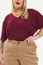 Blusa Básica Decote V Anita Burgundy Blusa Básica Decote V Anita Burgundy