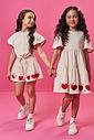Conjunto Infantil de Festa com Blusa e Shorts em Moletinho Waffle Linho – Look Menina Verão com Cora OFF WHITE