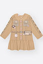 Vestido Infantil Bege Safari com Detalhes Criativos – Vestido Menina Fofo Mundo Cinti
