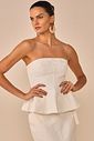 Blusa sem alça em sarja com efeito texturizado 94445 Linzzi