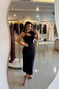 VESTIDO SUPER MIDI COM AVIAMENTO FIORELLA LANÇA PERFUME VESTIDO SUPER MIDI COM AVIAMENTO FIORELLA LANÇA PERFUME