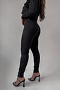 CALÇA JEANS SKINNY POWER COM ELASTANO PRETA NIAH CALÇA JEANS SKINNY POWER COM ELASTANO PRETA NIAH