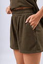 CONJUNTO REGATA COM BABADO E SHORTS SIROCCO - OLIVA NOIR