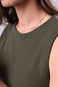 BLUSA REGATA COM BABADO SIROCCO - OLIVA NOIR