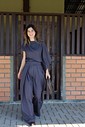 BLUSA ASSIMÉTRICA LISTRADA ALFAIATARIA