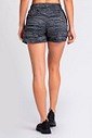 Short de Moletom Feminino Runner Larel Preto Riscado Short de Moletom Feminino Runner Larel Preto Riscado