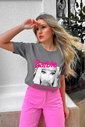 T-shirt Feminina Barbie Plastic Luxo Urbano
